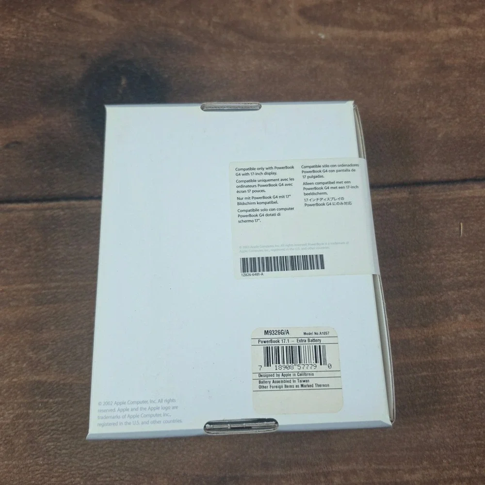 NEW Apple PowerBook G4 Battery 17-inch M9326G/A A1057 Silver Rechargeable Li-Ion